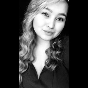 Meet your Posher, Abigail